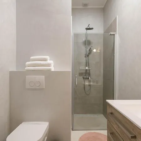 Dante Paradiso 普拉