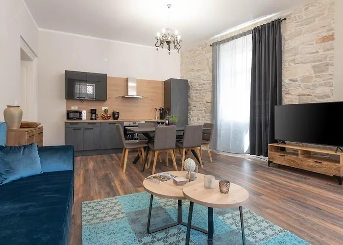 Dante Paradiso Apartman Póla