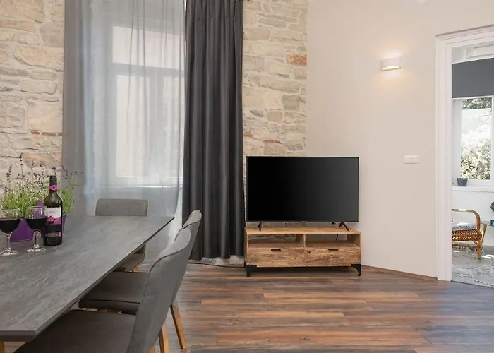 Dante Paradiso * Póla