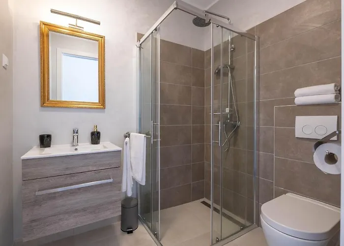 Dante Paradiso Apartman *